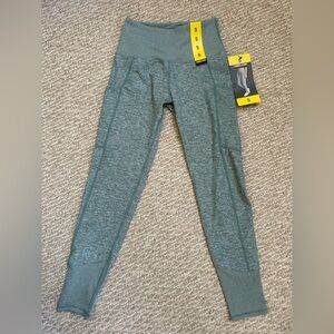 NWT Ladies’ Kirkland Signature Brushed Legging size S